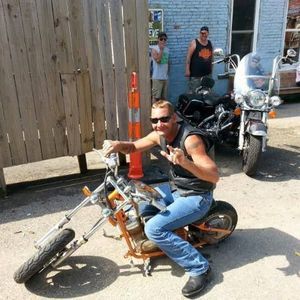 Meet your Posher, Thomas